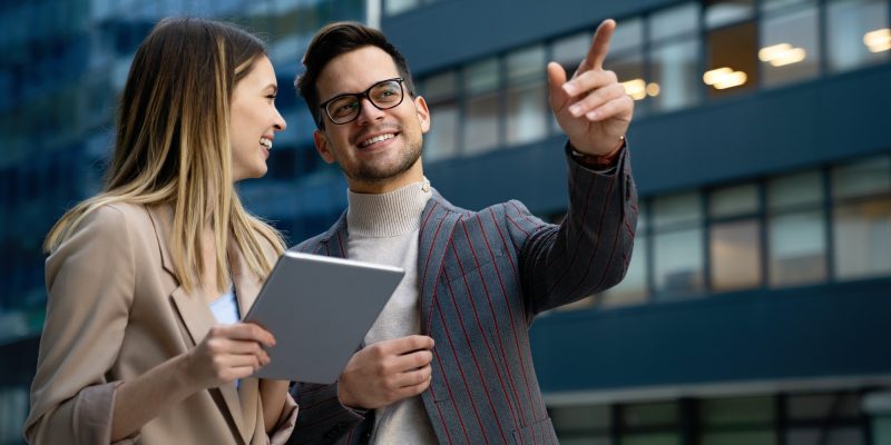 successful-business-colleagues-people-working-together-on-digital-devices.jpg